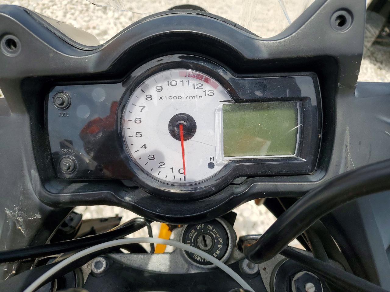 Kawasaki Le650 C