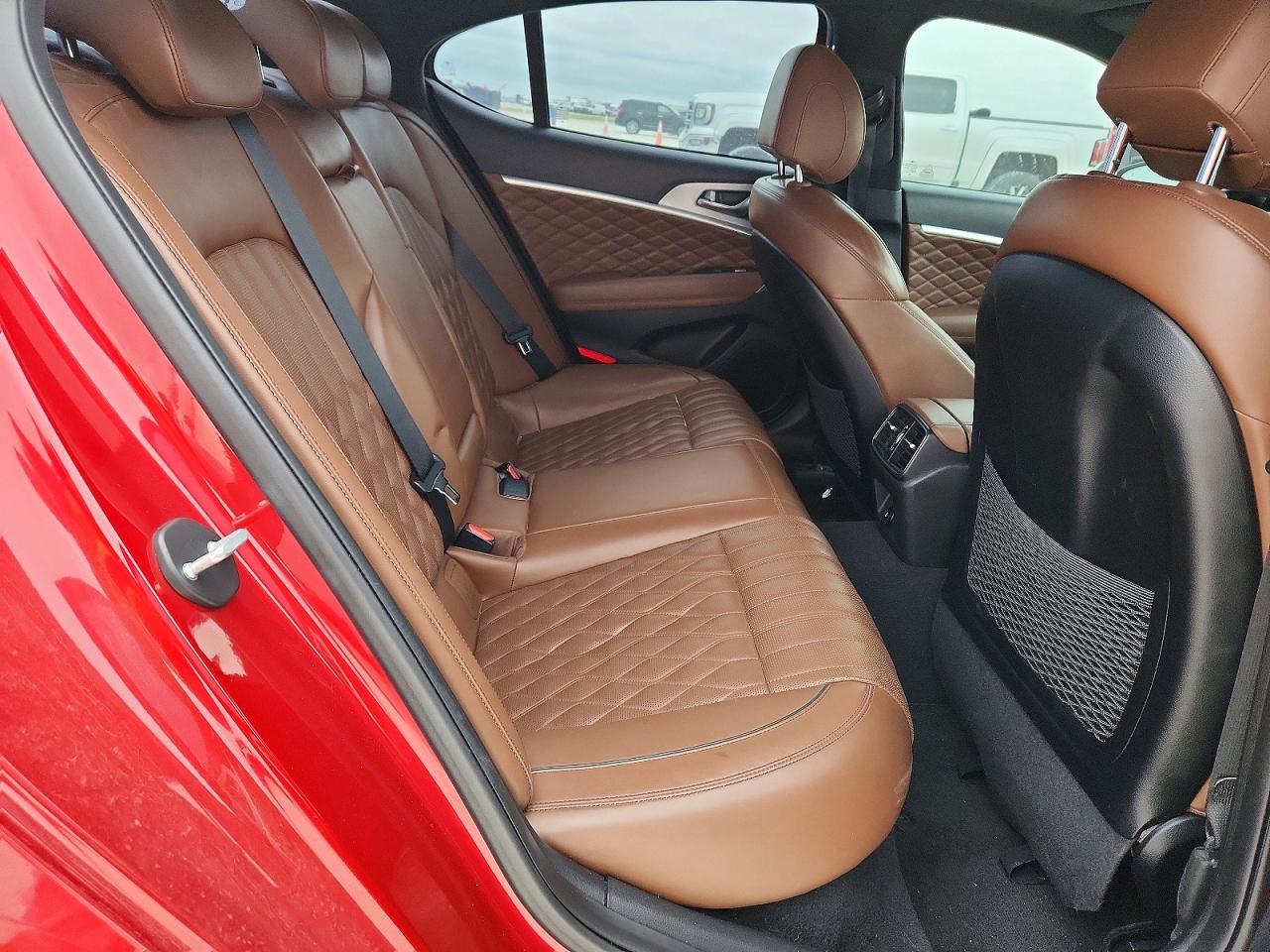 Genesis G70 2.0t