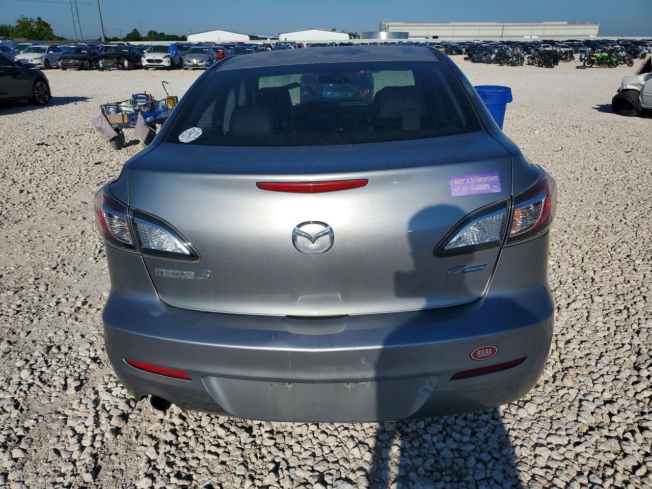 Mazda 3 I
