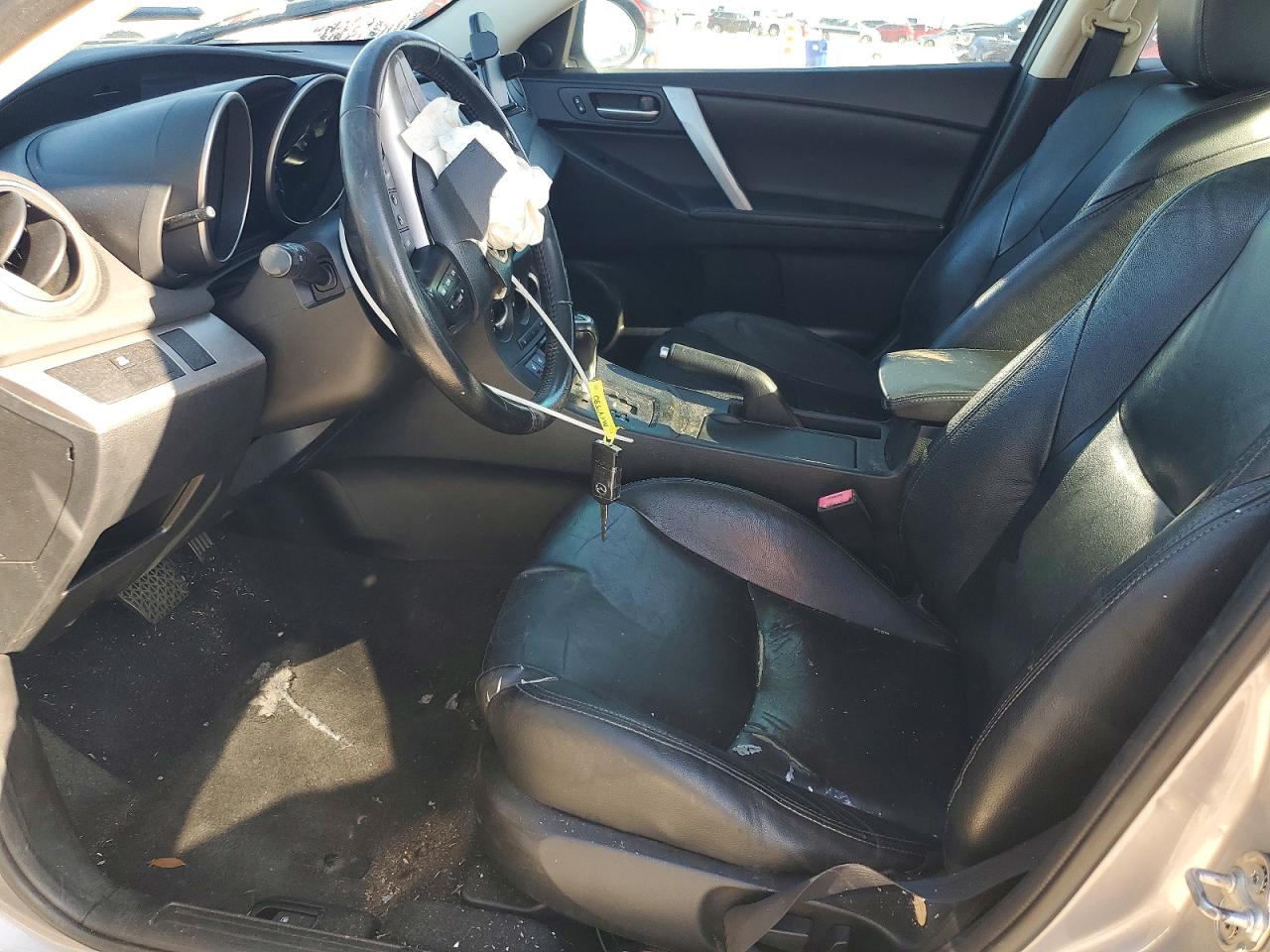 Mazda 3 I