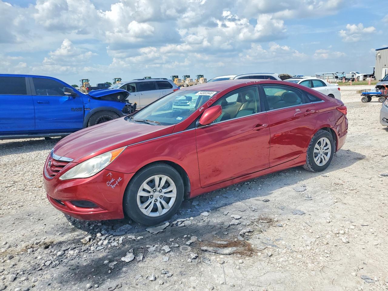 Salvage Hyundai SONATA Image