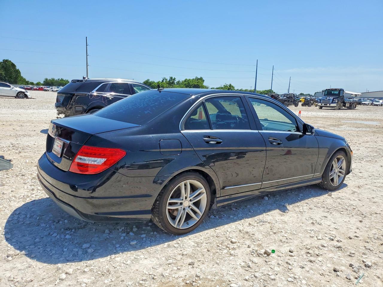 Mercedes-Benz C-Class 250