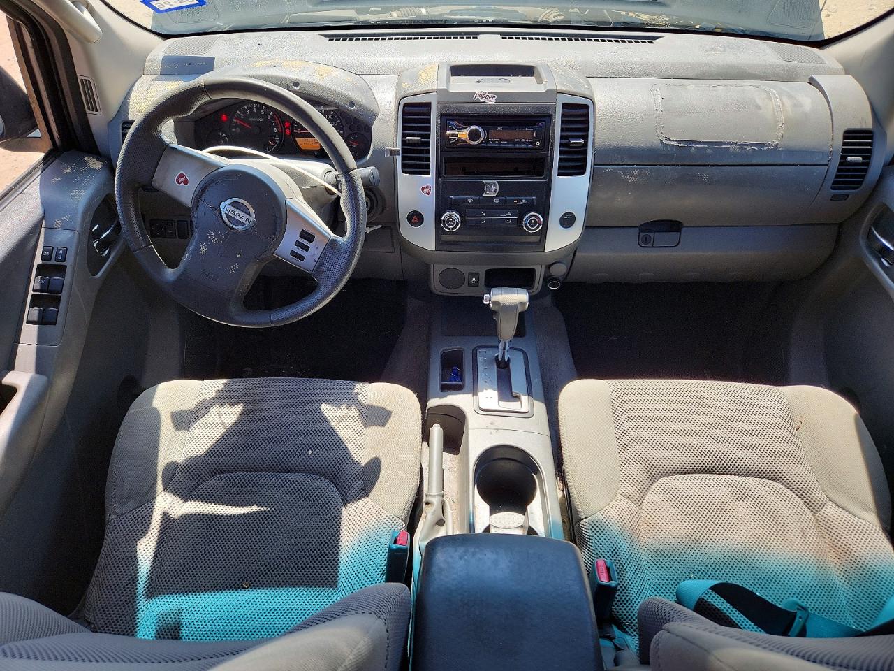 Nissan Frontier S