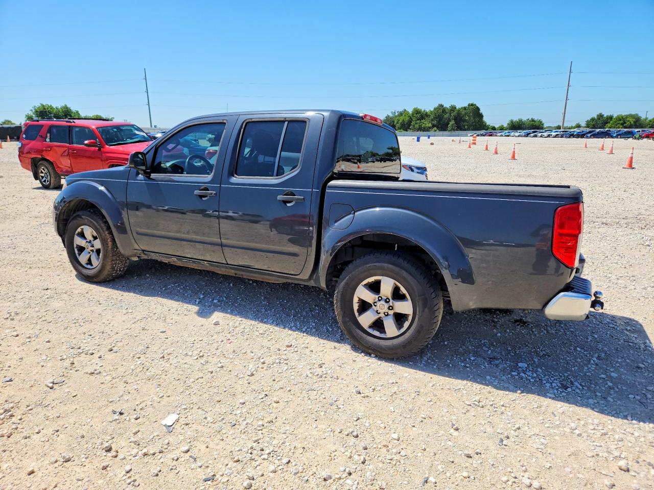 Nissan Frontier S