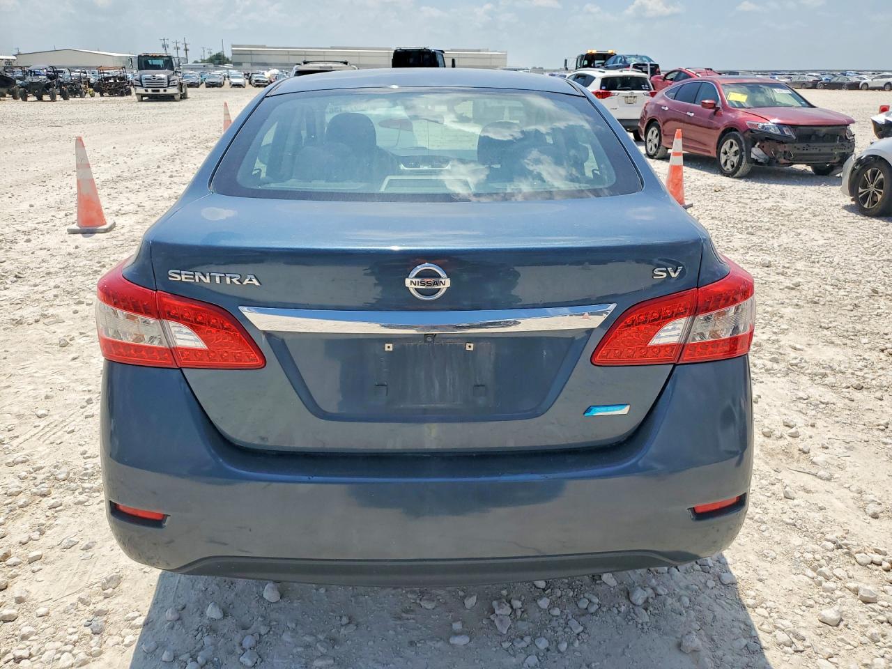 Nissan Sentra S