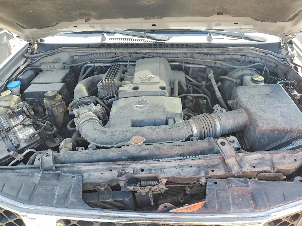 Nissan Frontier Se V6