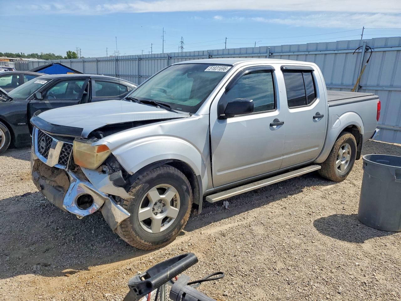 Salvage Nissan Frontier Image