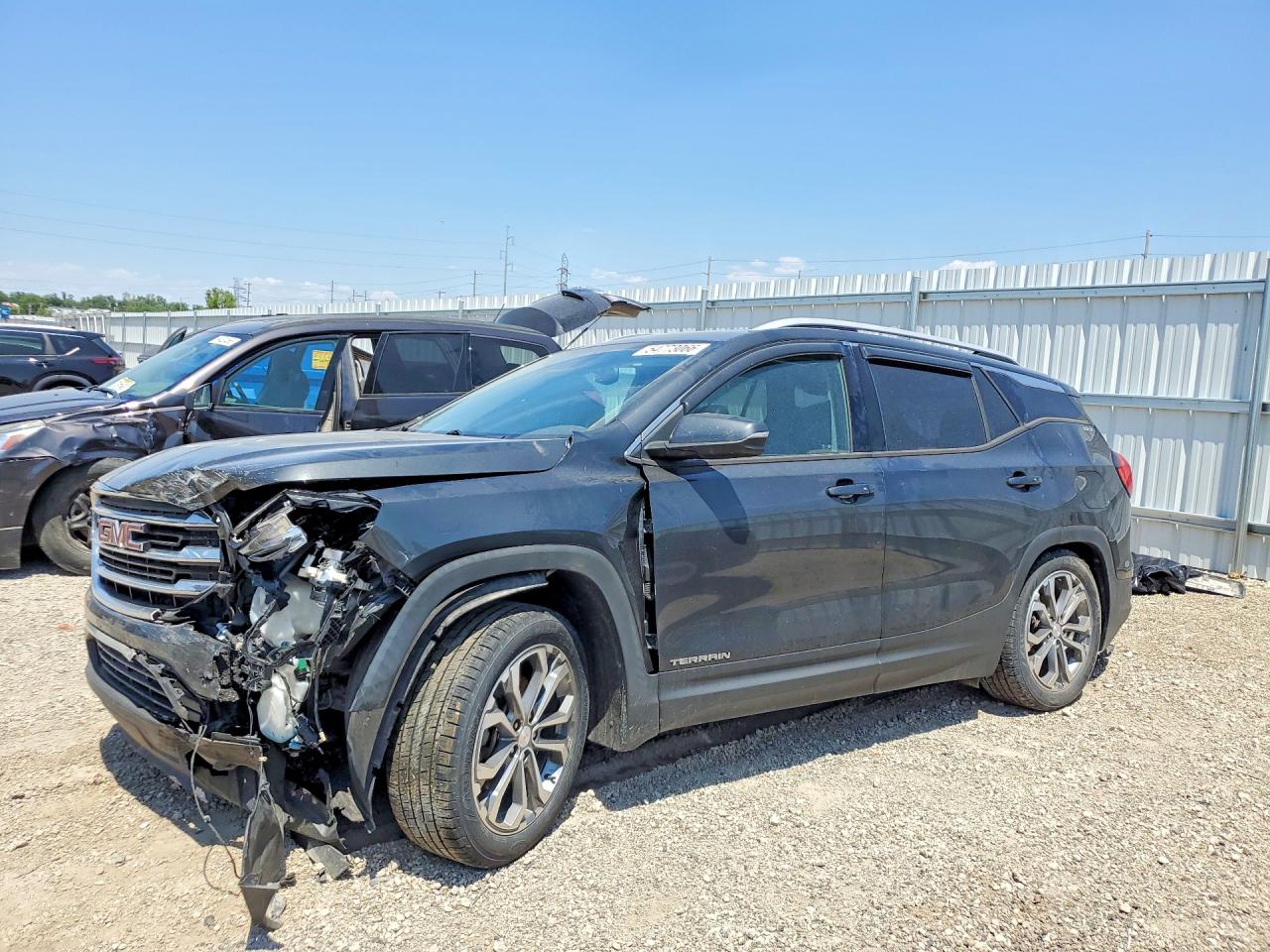 Salvage GMC Terrain Image