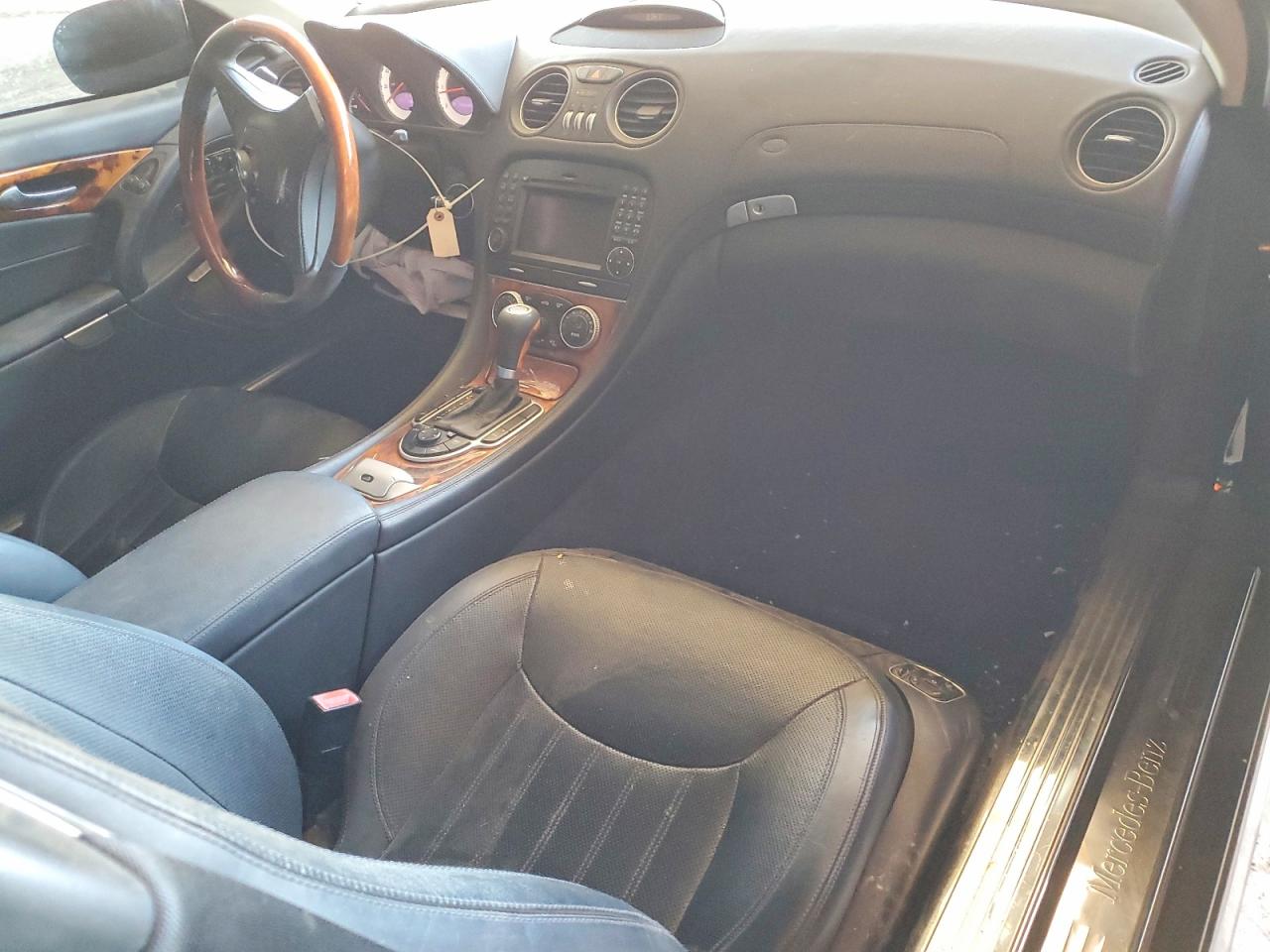 Mercedes-Benz S-Class 550
