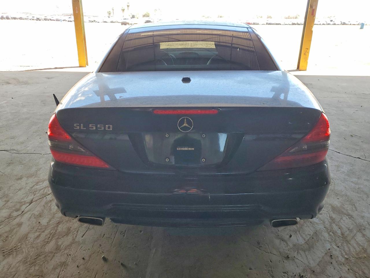 Mercedes-Benz S-Class 550