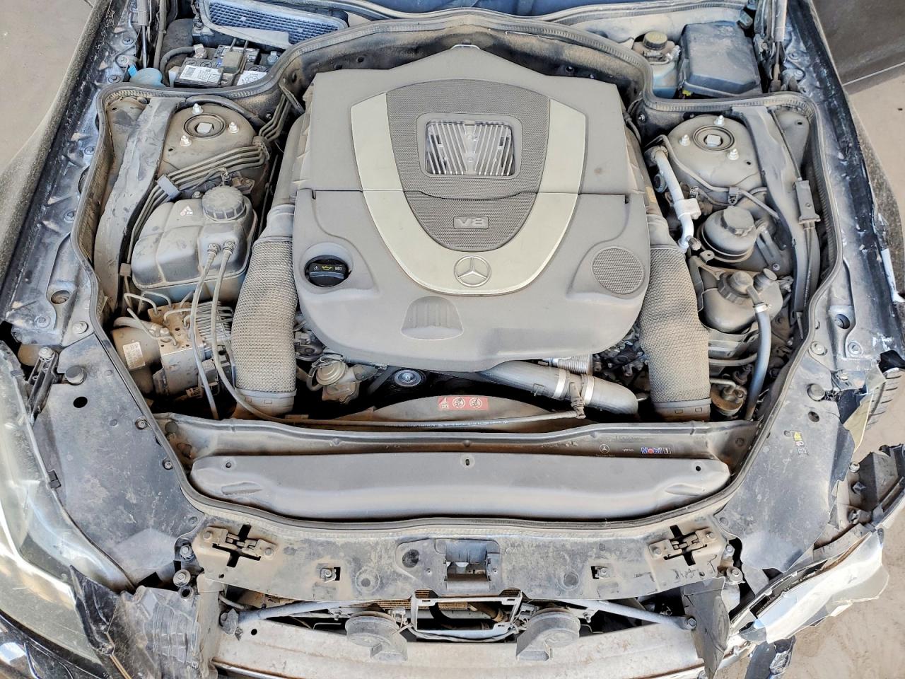 Mercedes-Benz S-Class 550