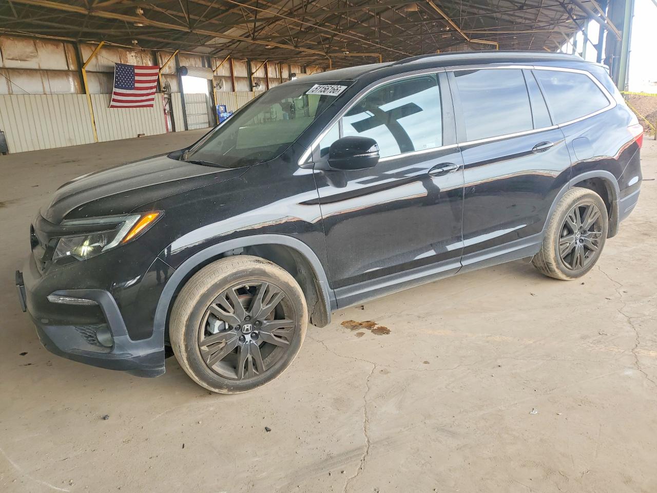Salvage Honda Pilot Image