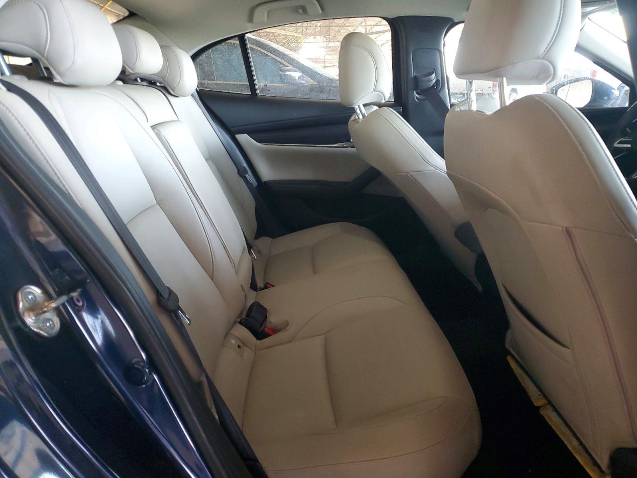 Mazda 3 Select