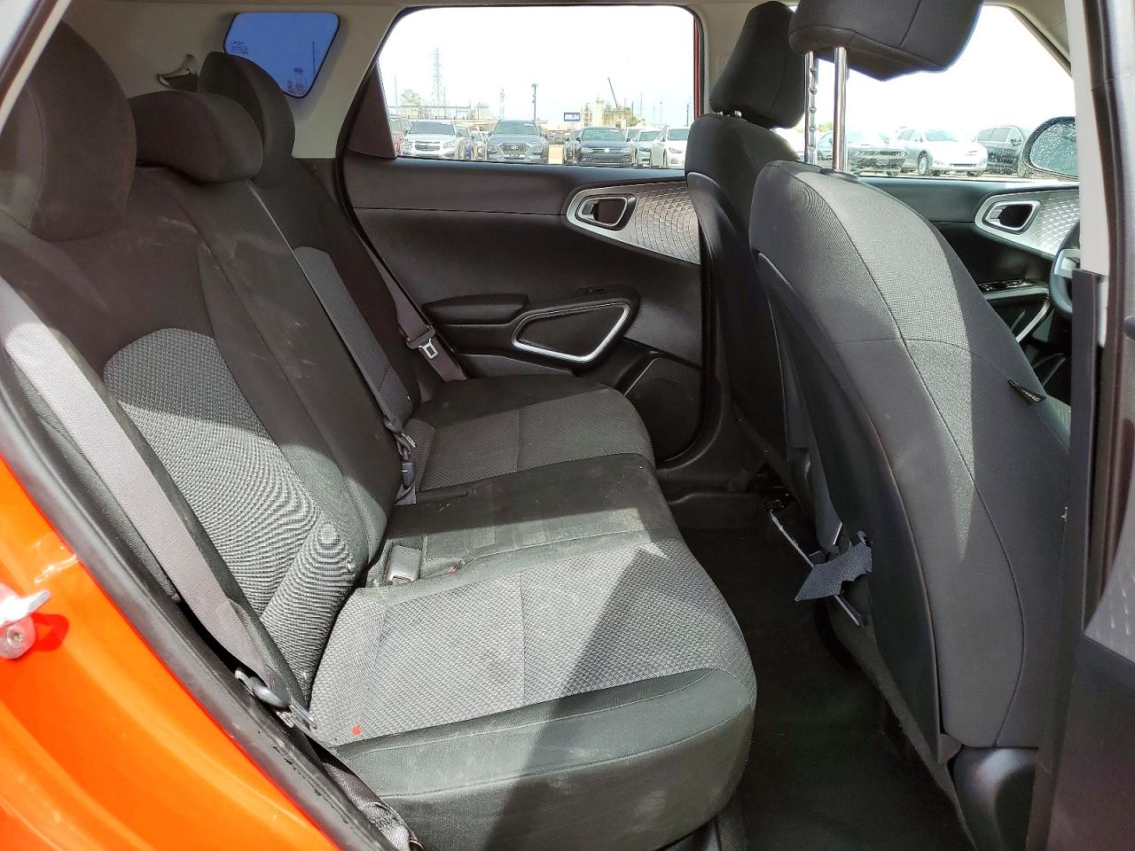 Kia Soul Lx