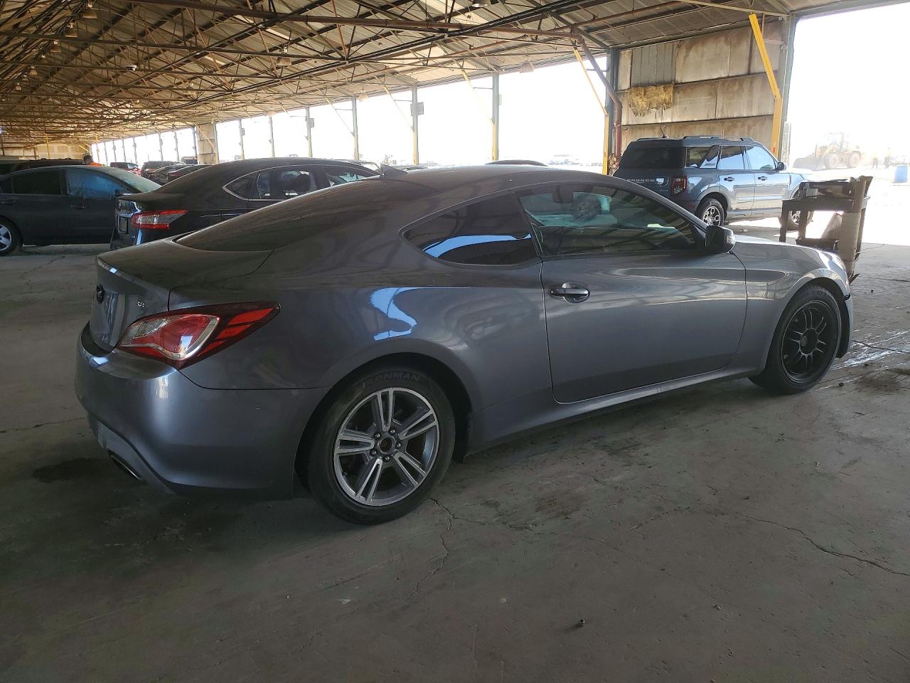 Hyundai Genesis 3.8