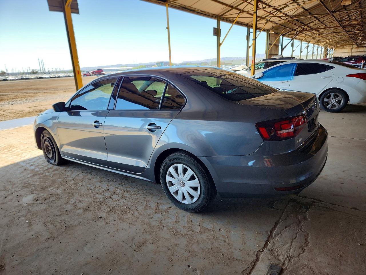 Volkswagen Jetta S