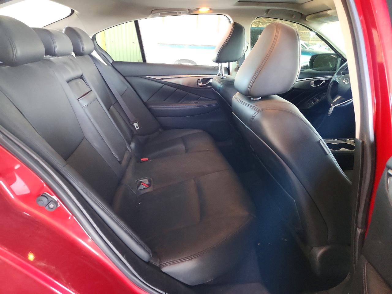 INFINITI Q50 2.0t P 2.0t Premium