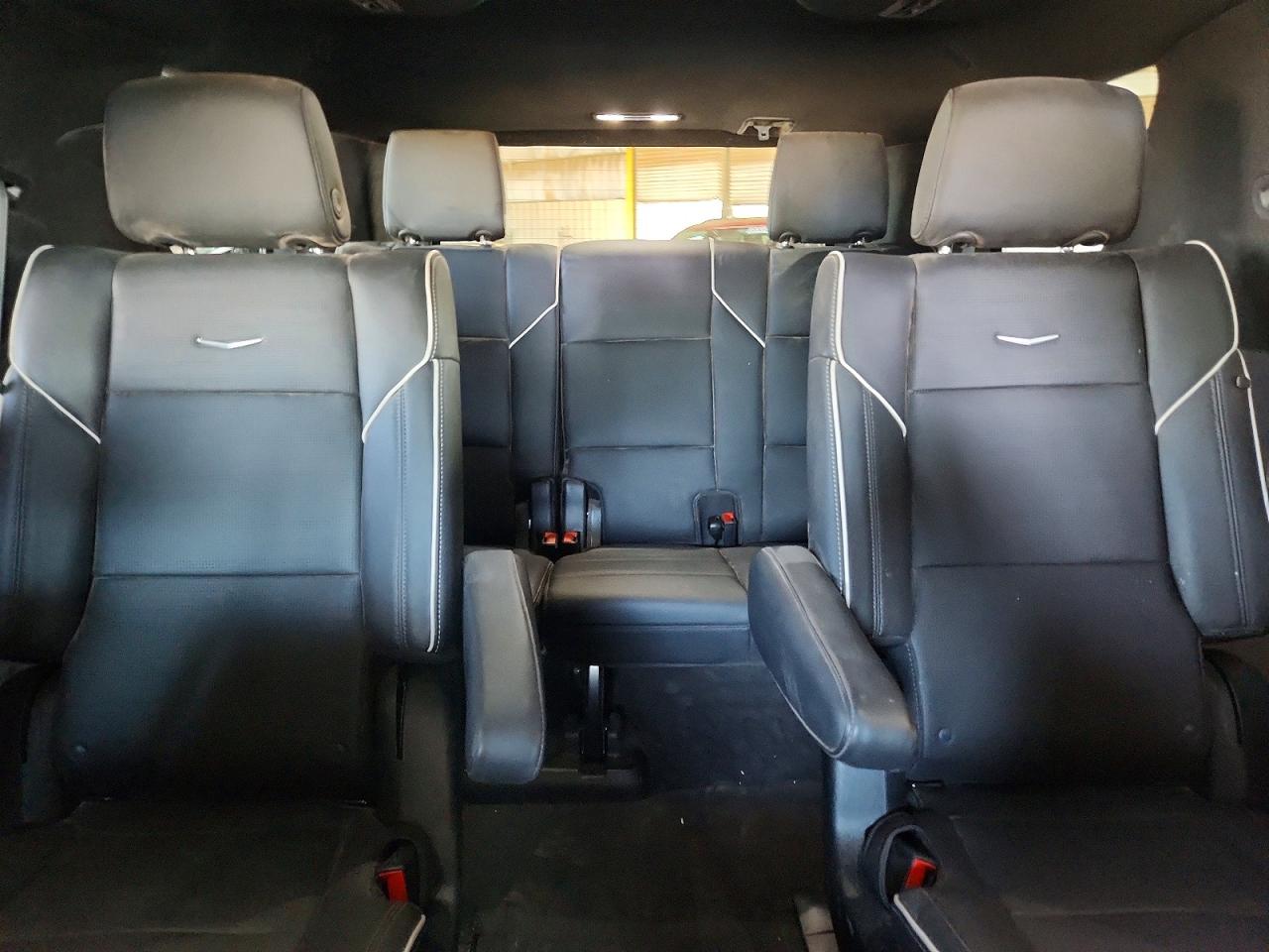 Cadillac Escalade Sport