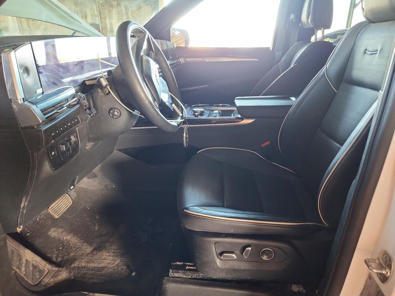 Cadillac Escalade Sport