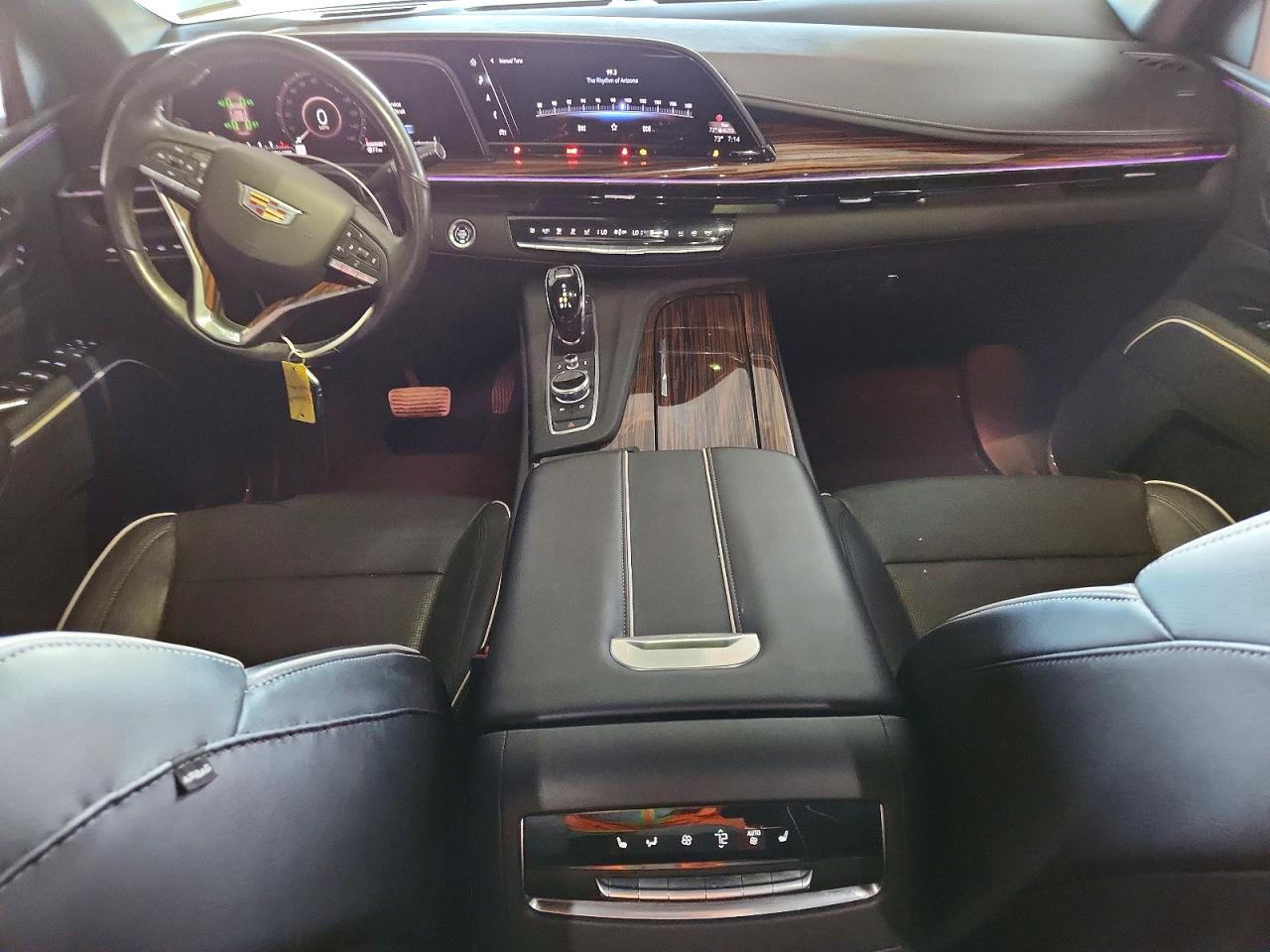 Cadillac Escalade Premium Luxury