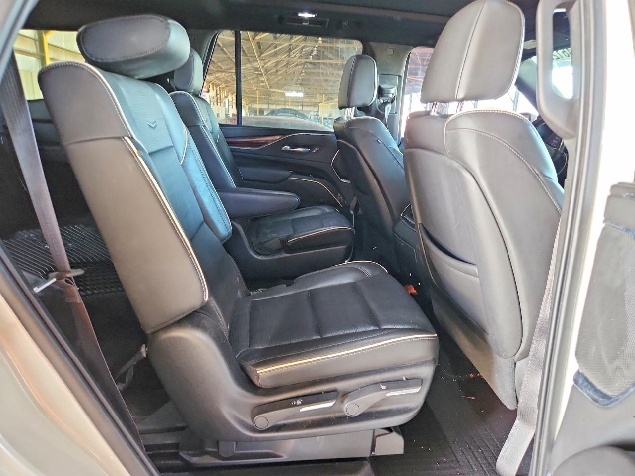 Cadillac Escalade Premium Luxury