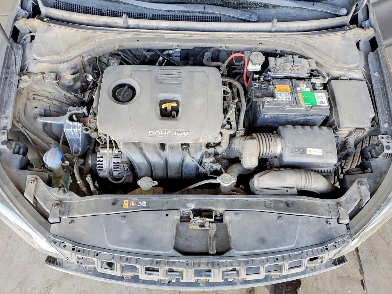 Hyundai ELANTRA Sel