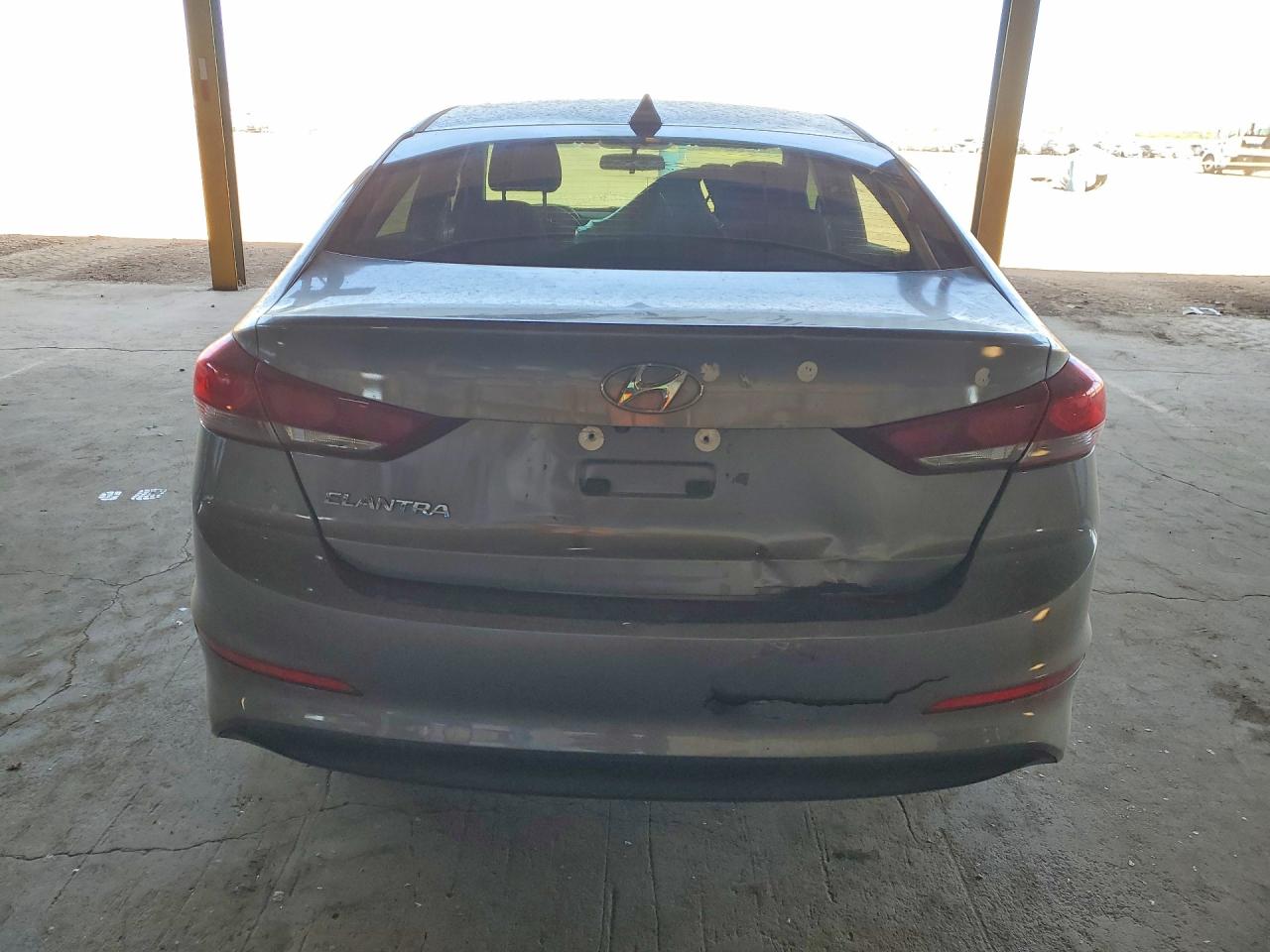 Hyundai ELANTRA Sel
