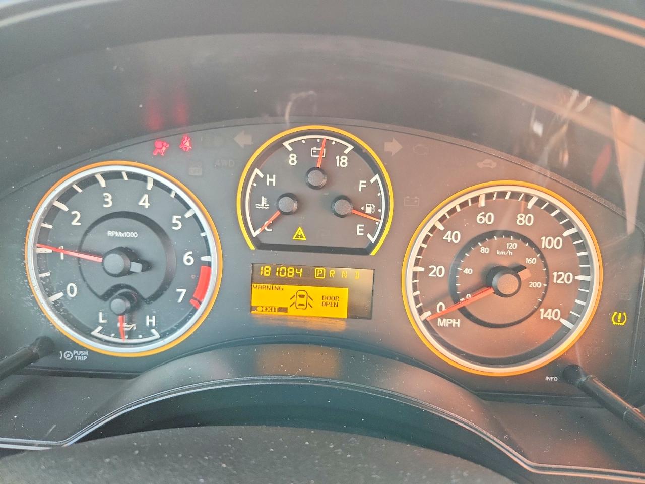 Nissan Titan Xe