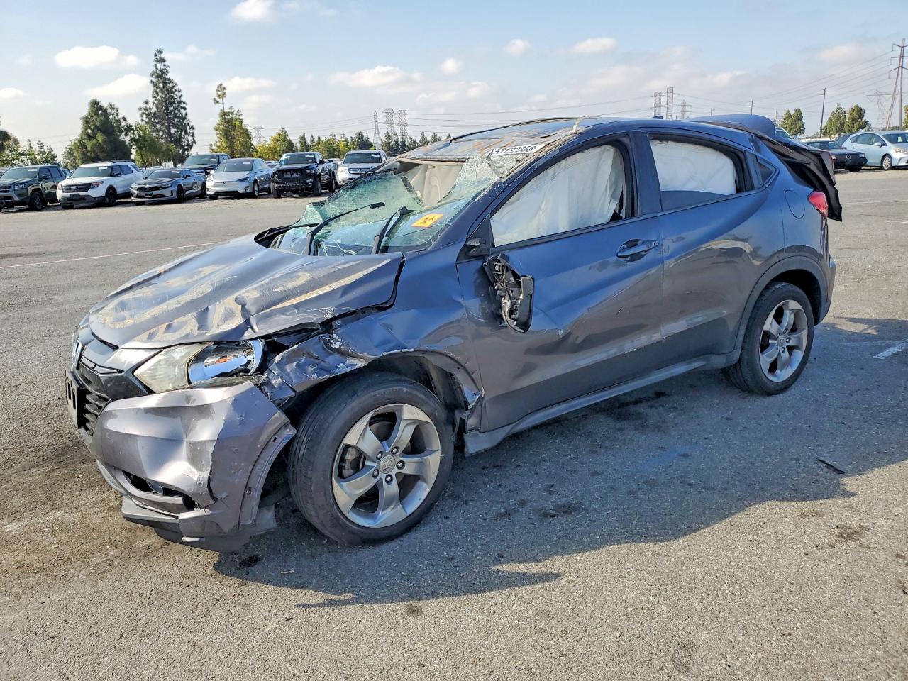 Salvage Honda HR-V Image