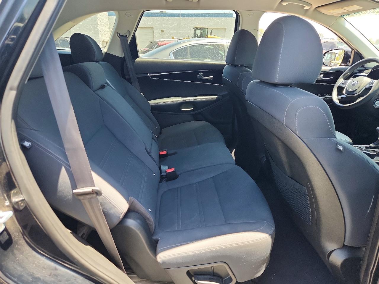 Kia Sorento L