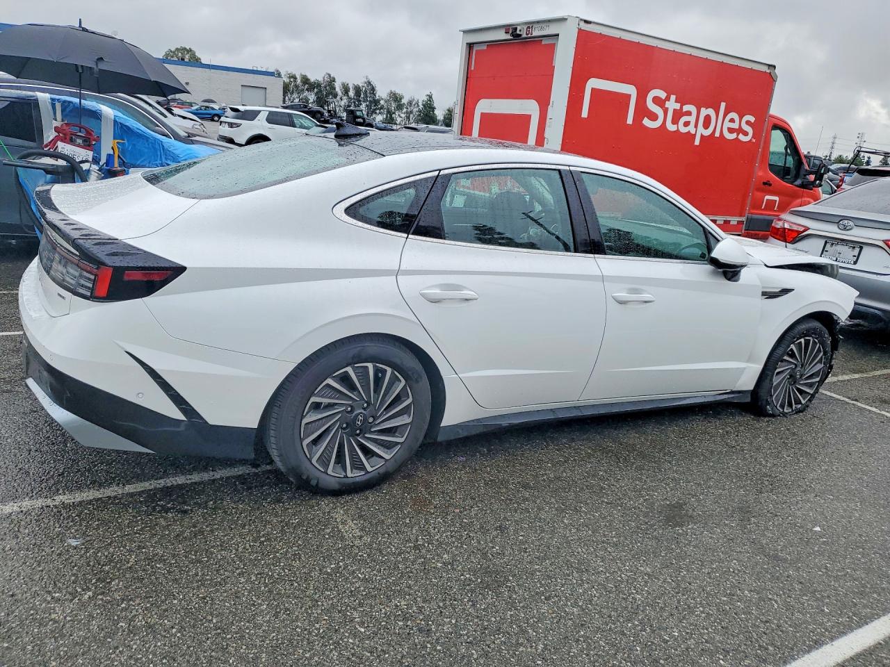 Hyundai SONATA Hybrid