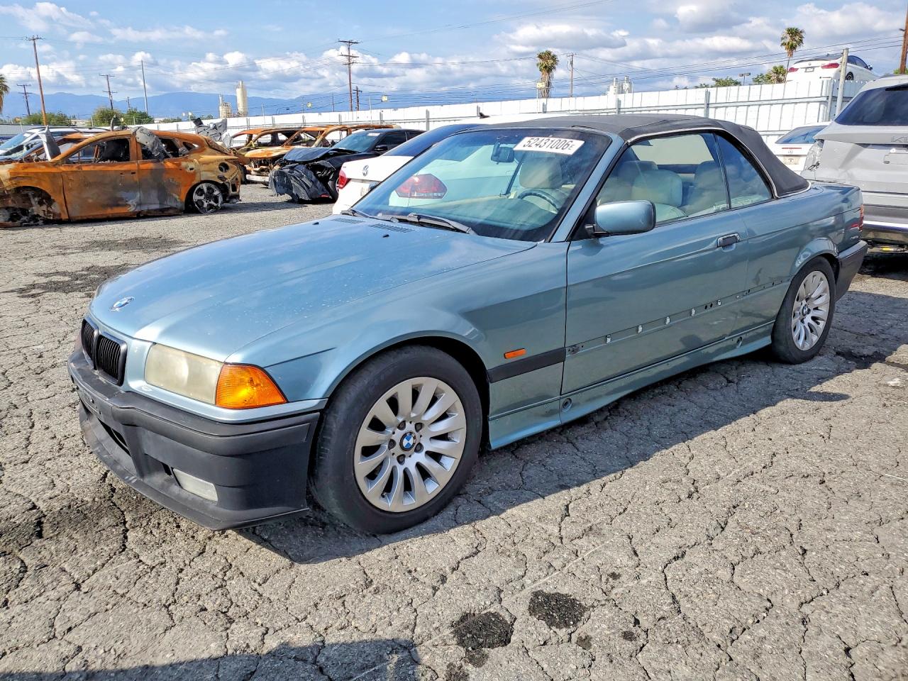 Salvage BMW 3 Series Image