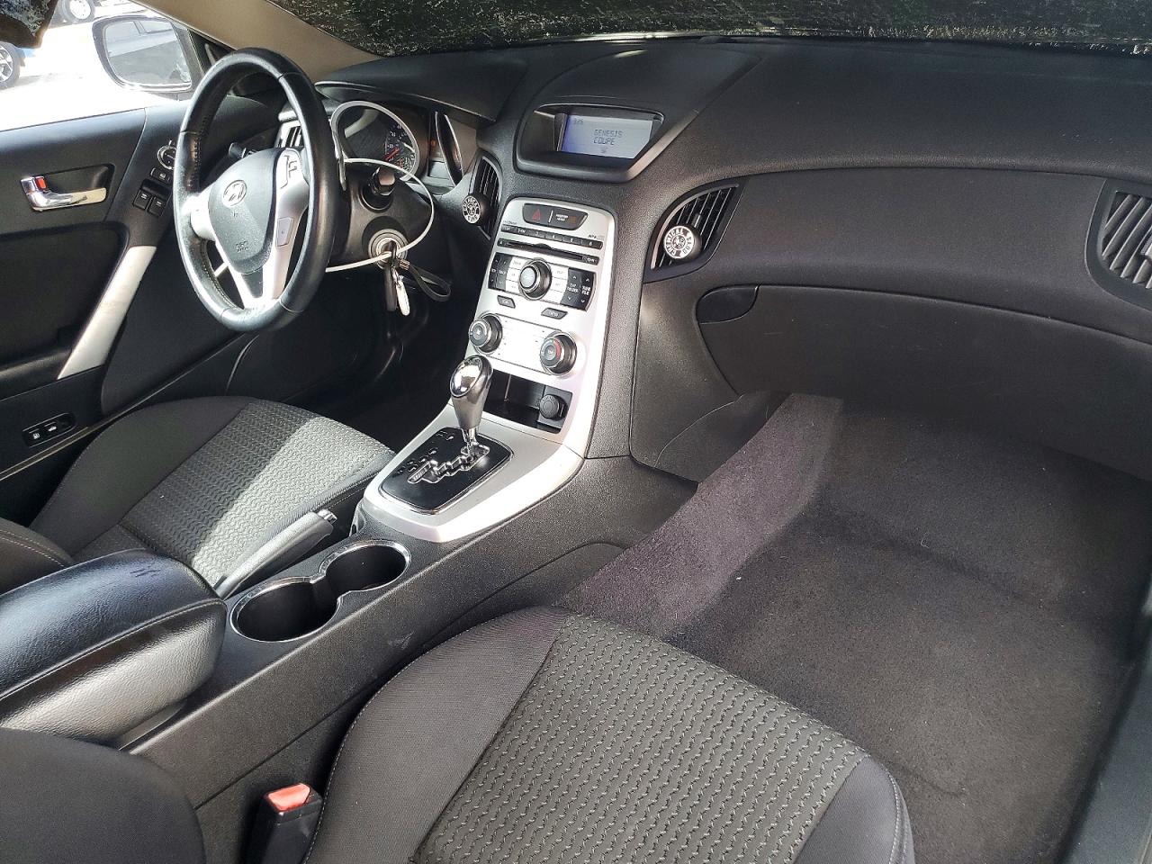 Hyundai Genesis 2.0t