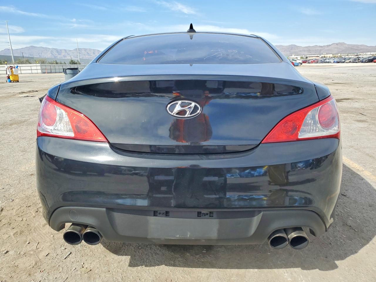 Hyundai Genesis 2.0t