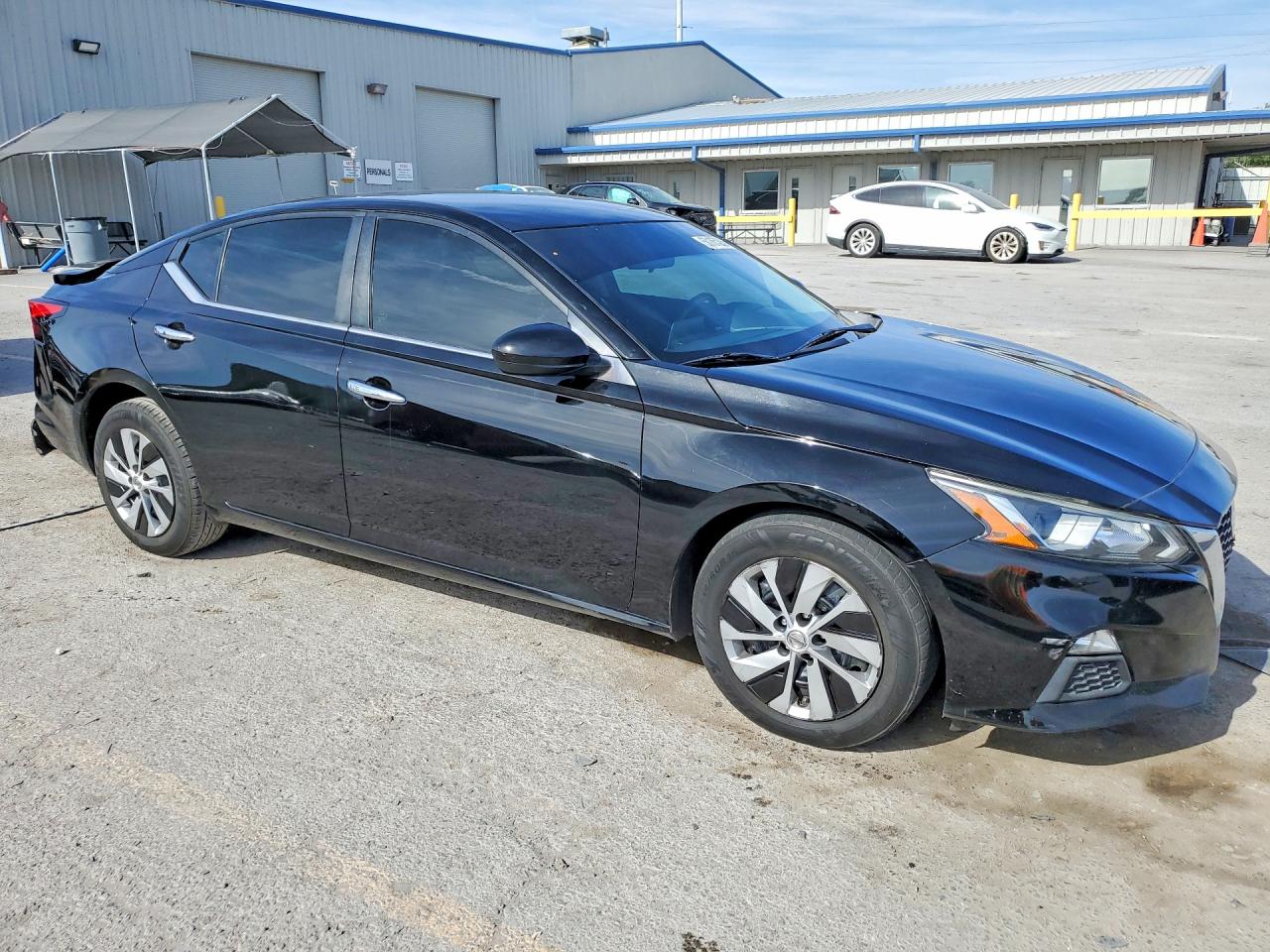 Nissan Altima S