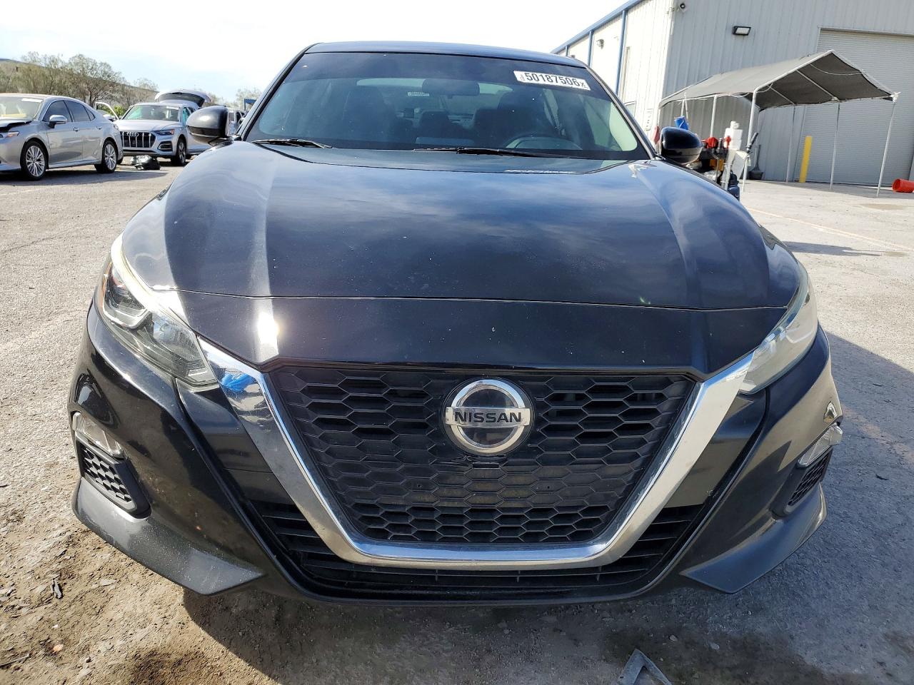 Nissan Altima S