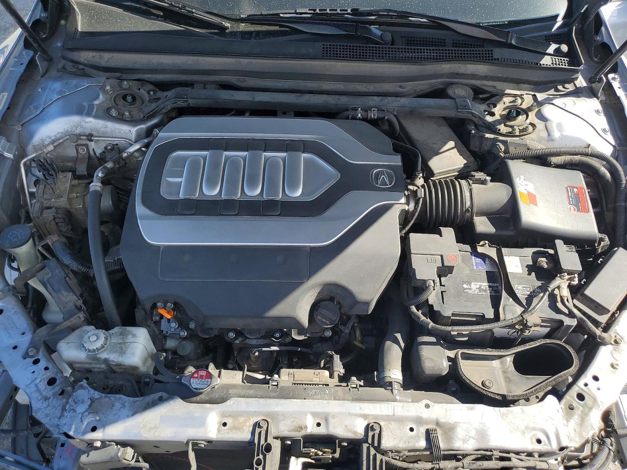 Acura RLX Tech