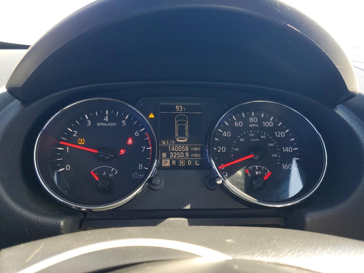 Nissan Rogue S