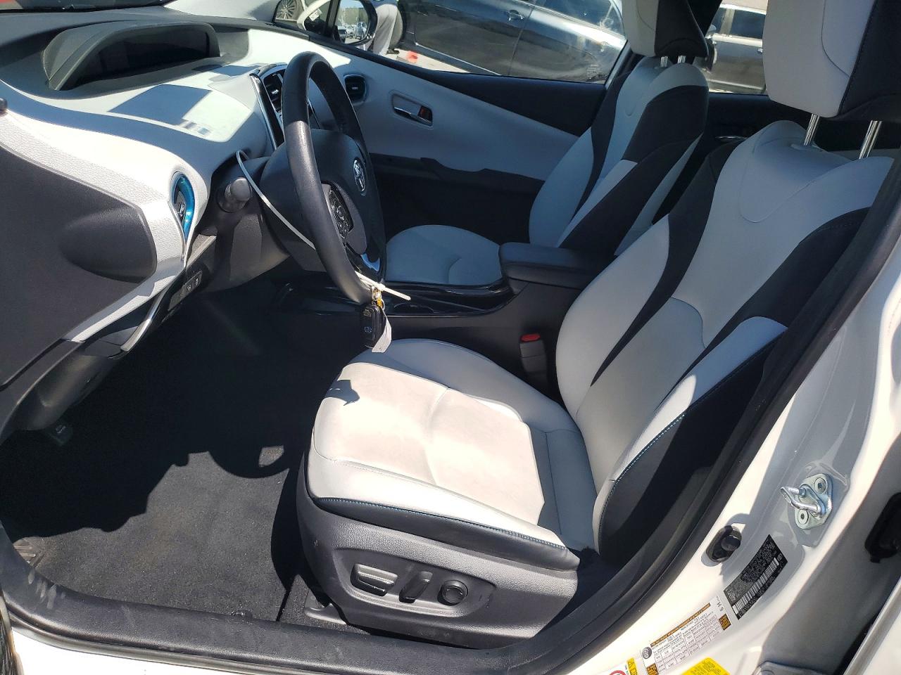 Toyota Prius Xle