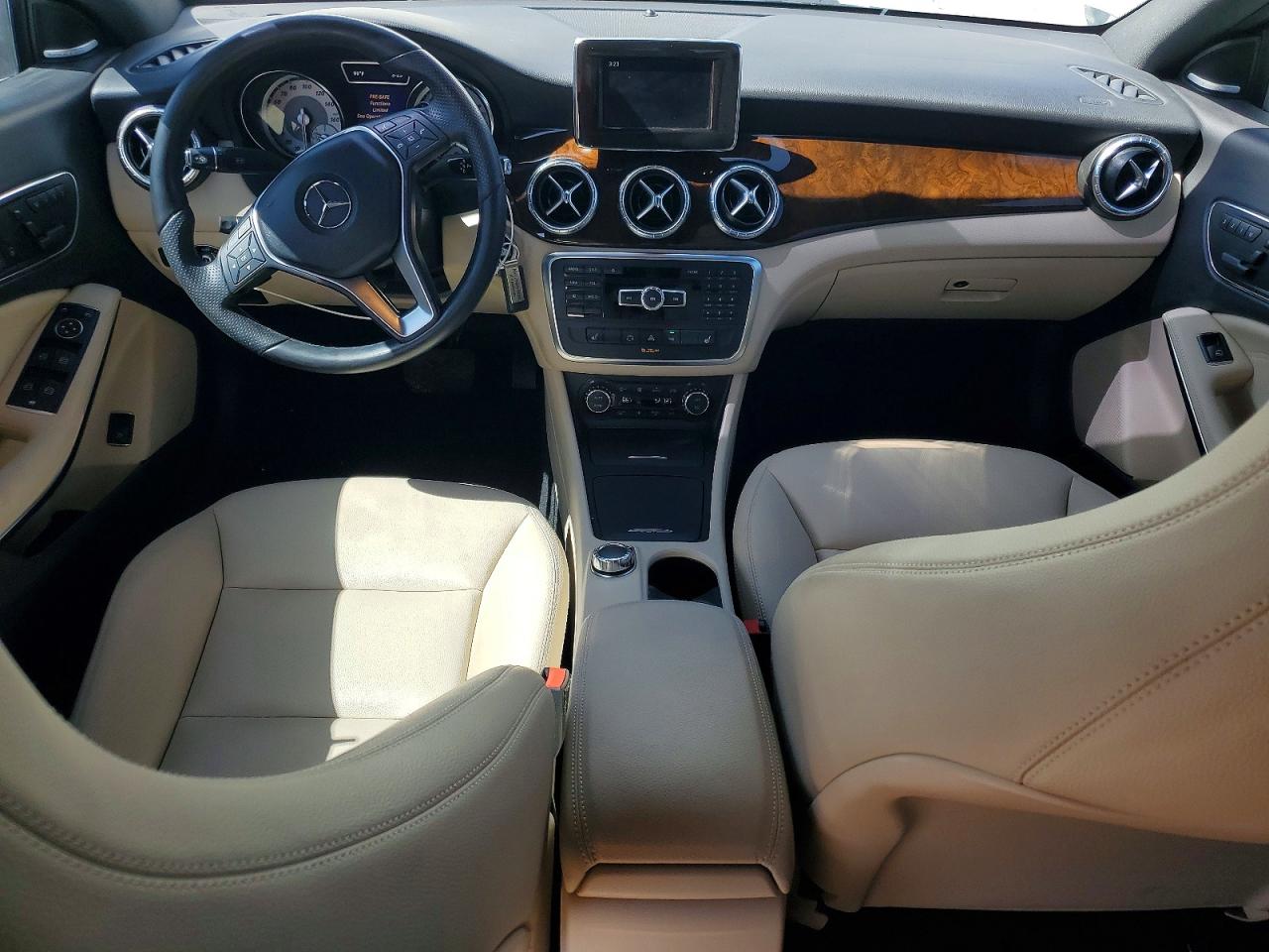 Mercedes-Benz Cla-class 250