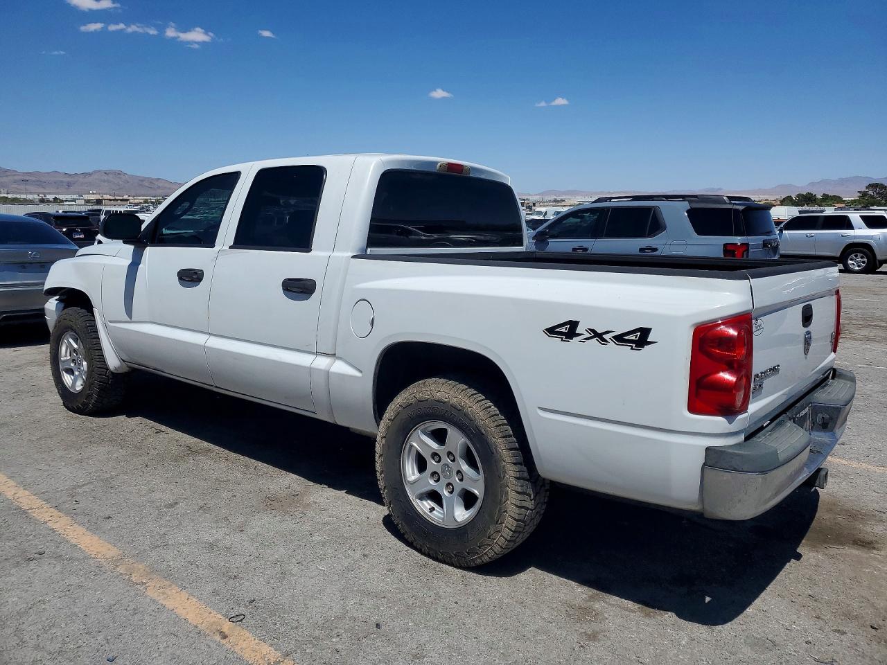 Dodge Dakota Quad Slt