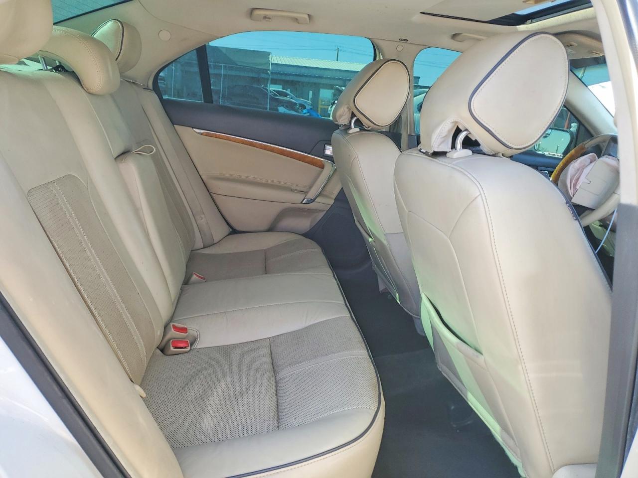 Lincoln MKZ