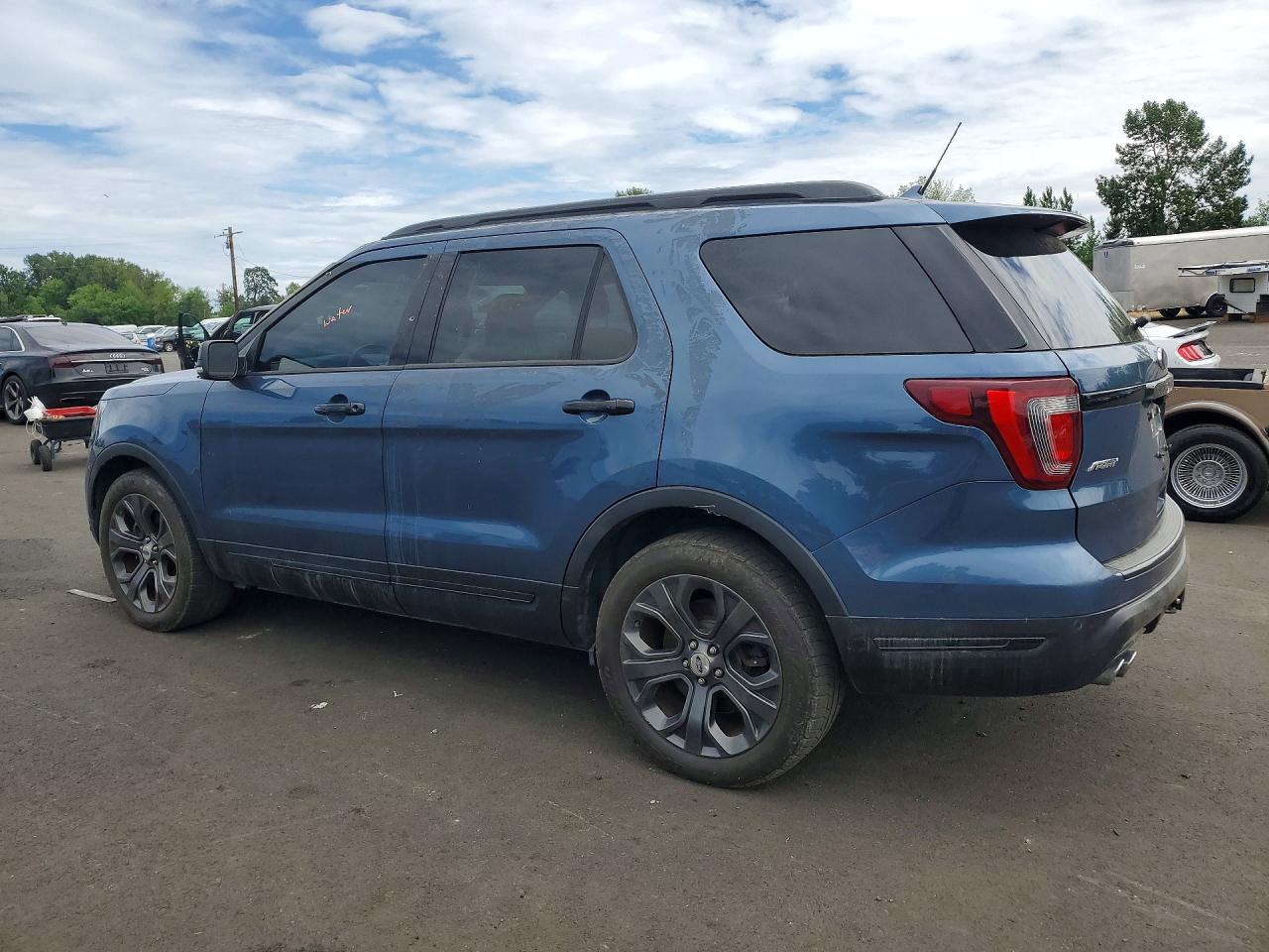 Ford Explorer Sport