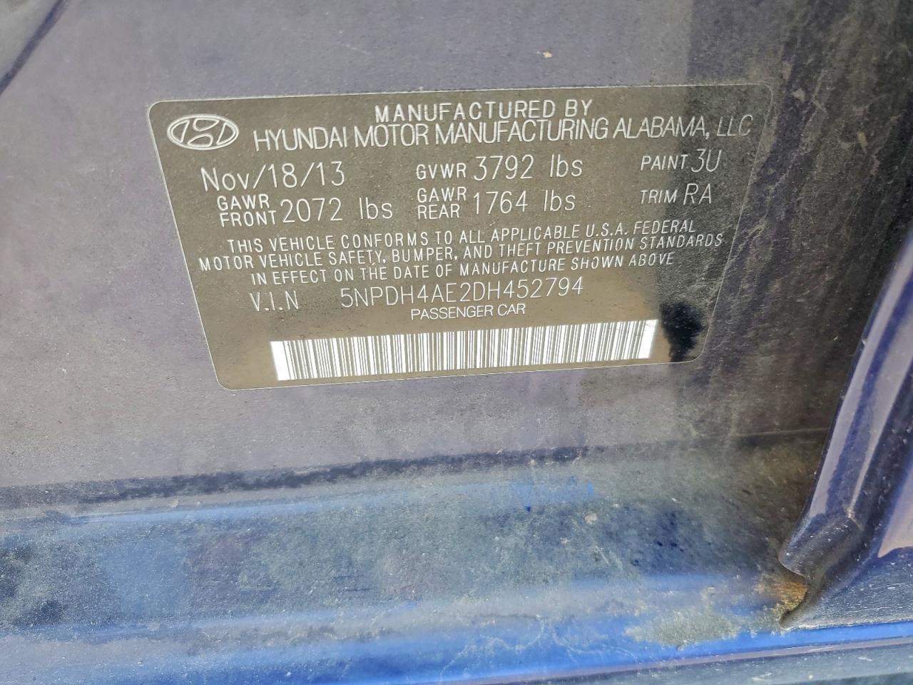 Hyundai ELANTRA