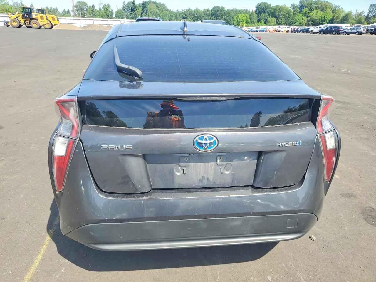 Toyota Prius Three