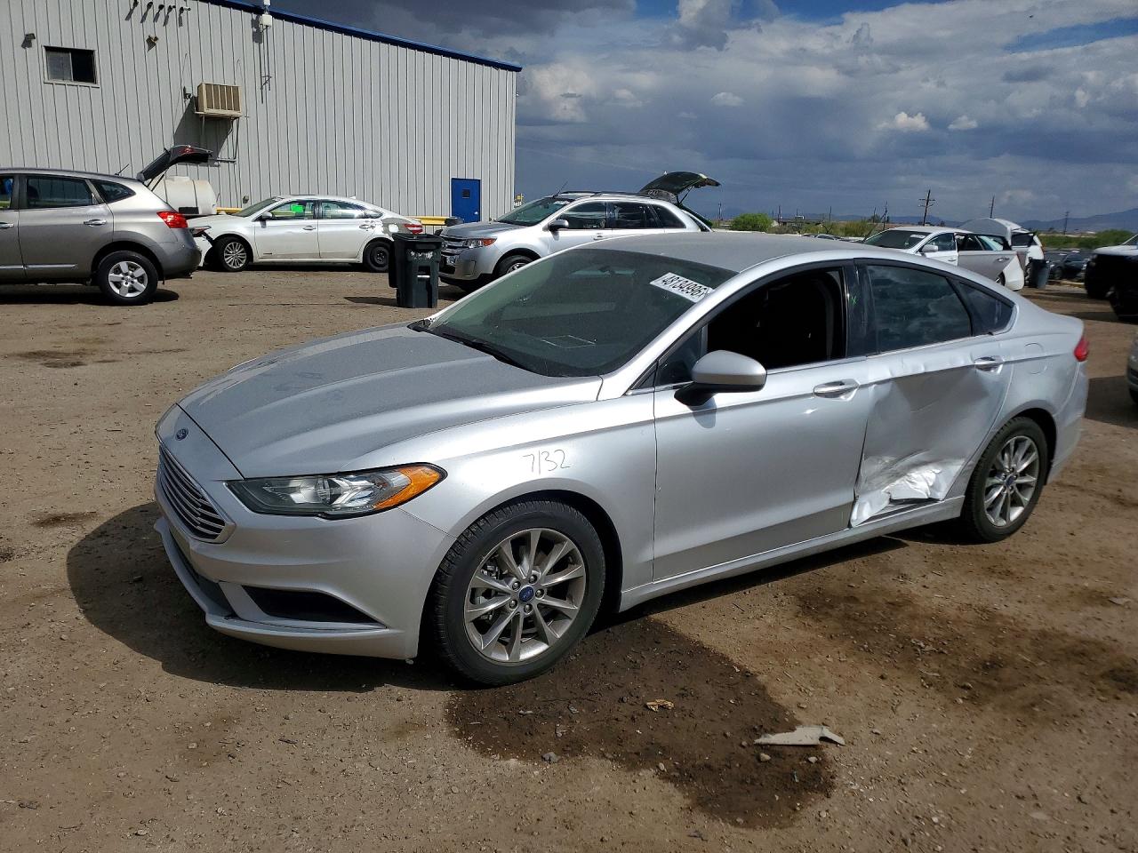 Salvage Ford Fusion Image