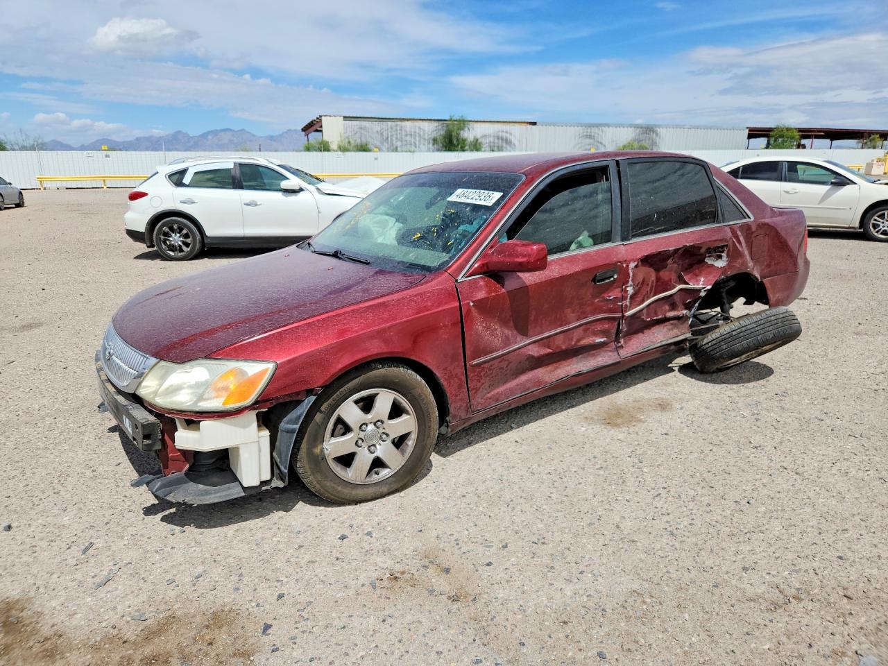Salvage Toyota Avalon Image