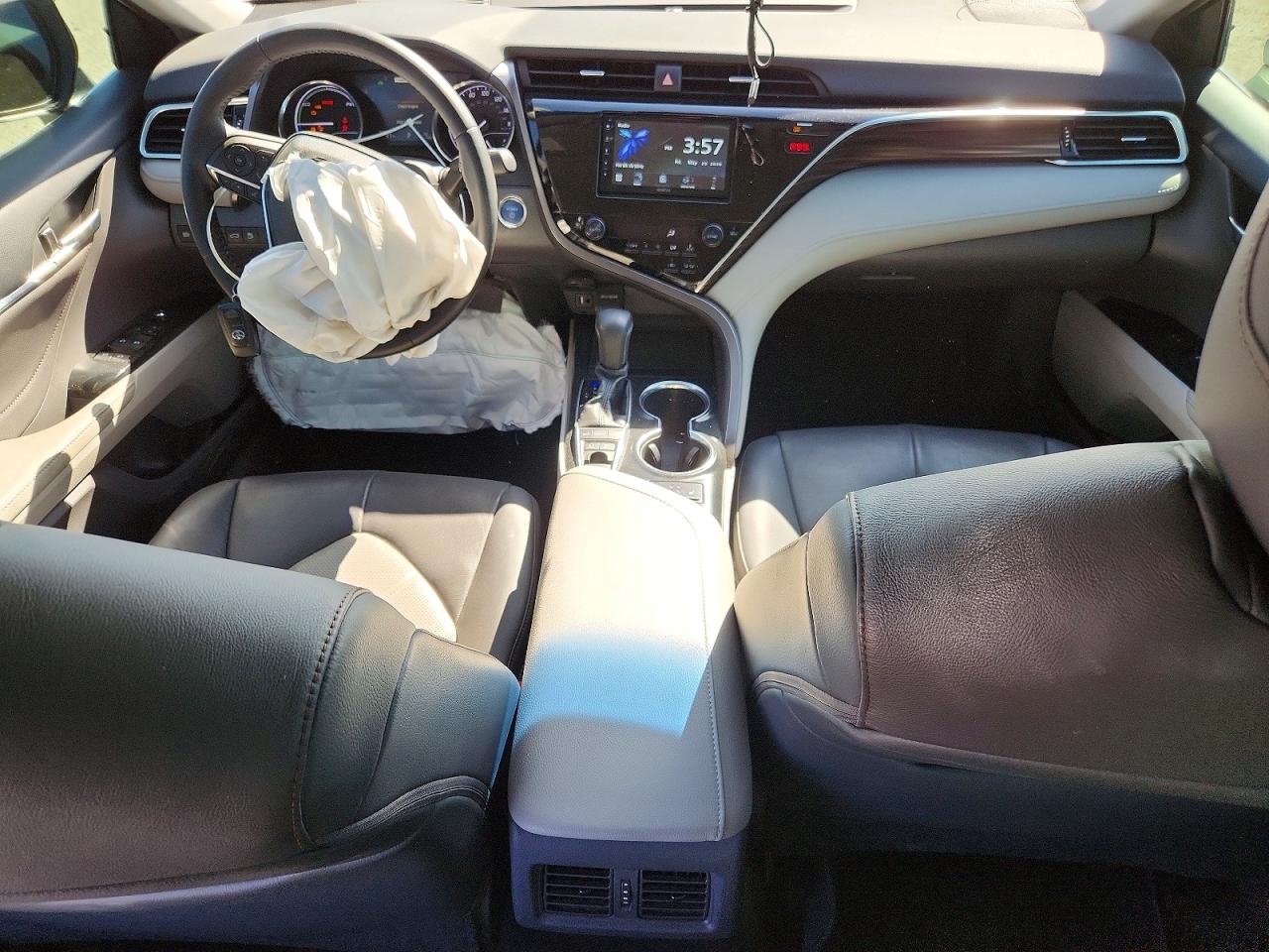 Toyota Camry Xle