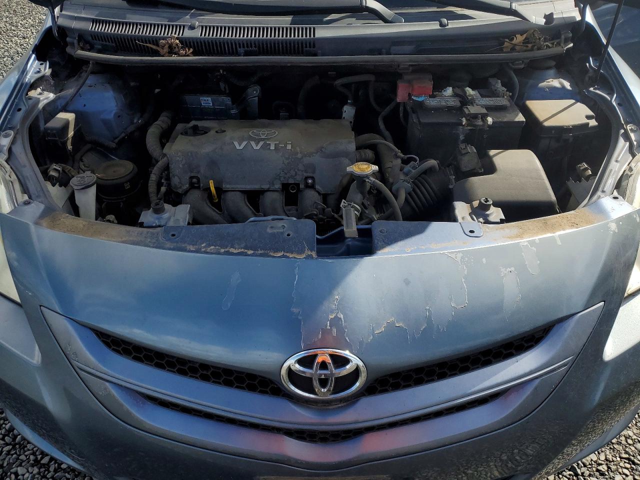 Toyota Yaris Base
