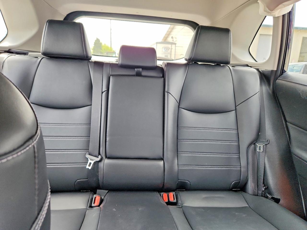 Toyota RAV4 Xle Premium